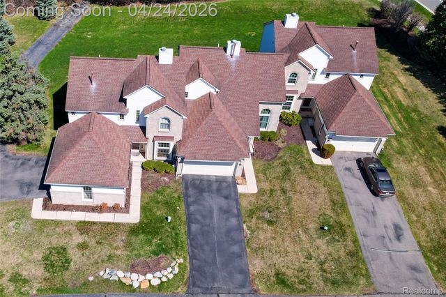 43470 Algonquin Drive, Novi, MI 48375