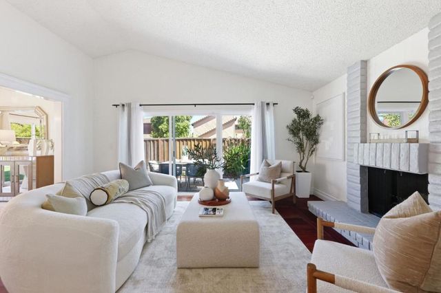 799 Pitcairn Drive, Foster City, CA 94404