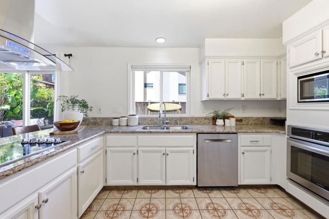 799 Pitcairn Drive, Foster City, CA 94404