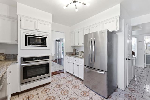 799 Pitcairn Drive, Foster City, CA 94404