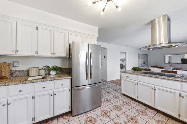 799 Pitcairn Drive, Foster City, CA 94404
