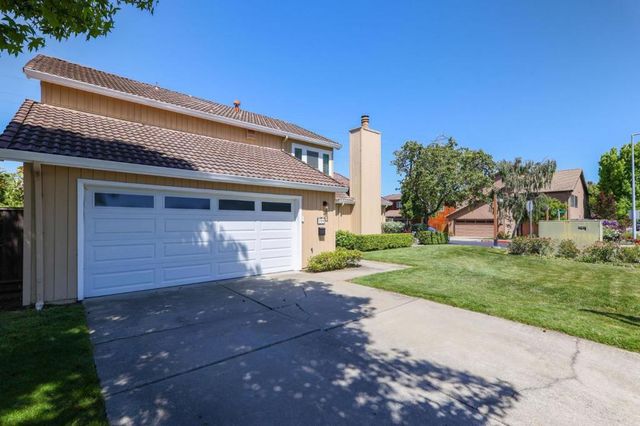 799 Pitcairn Drive, Foster City, CA 94404