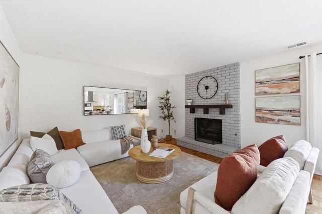 799 Pitcairn Drive, Foster City, CA 94404
