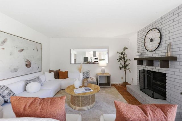 799 Pitcairn Drive, Foster City, CA 94404