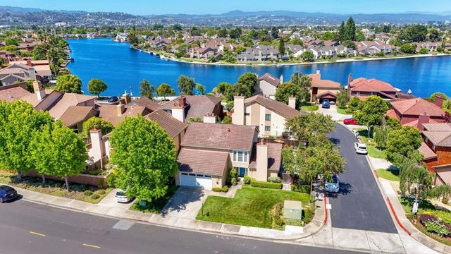 799 Pitcairn Drive, Foster City, CA 94404