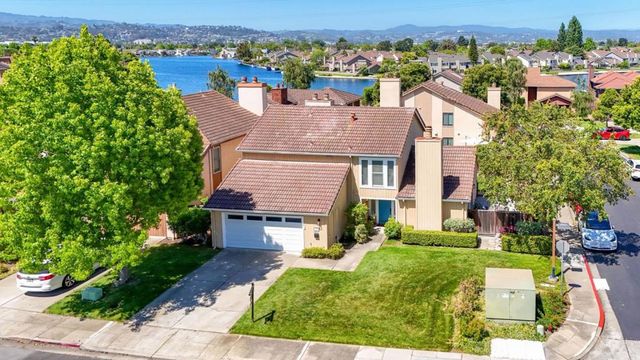 799 Pitcairn Drive, Foster City, CA 94404