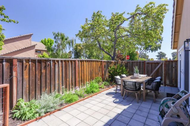 799 Pitcairn Drive, Foster City, CA 94404