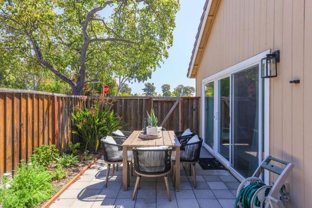 799 Pitcairn Drive, Foster City, CA 94404