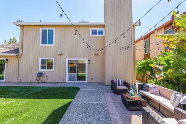 799 Pitcairn Drive, Foster City, CA 94404