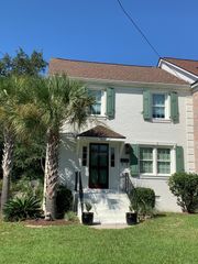 953 Cottingham Drive, Mount Pleasant, SC 29464