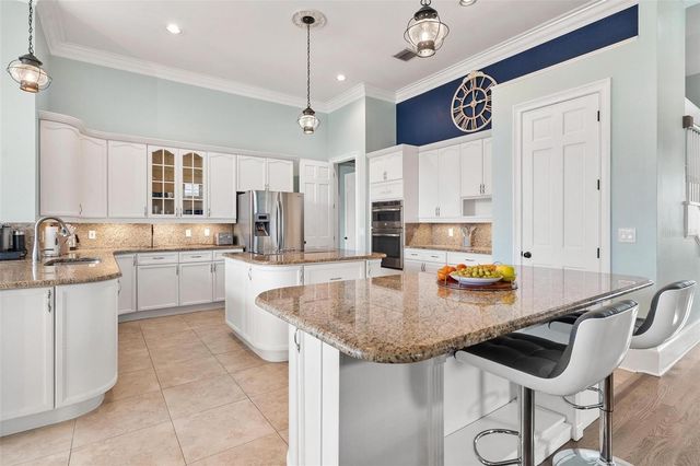 1641 EDGEWATER DRIVE, Mount Dora, FL 32757