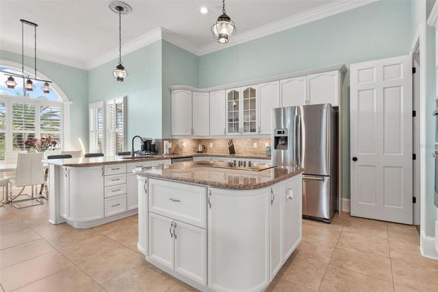 1641 EDGEWATER DRIVE, Mount Dora, FL 32757