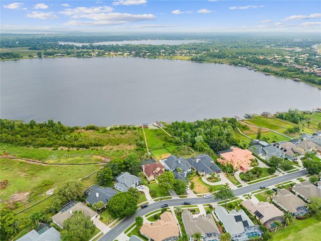1641 EDGEWATER DRIVE, Mount Dora, FL 32757