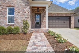 13057 Magnolia Square Dr, Central, LA 70818