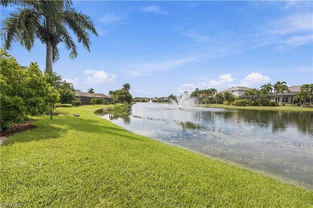 4995 Rustic Oaks CIR, Naples, FL 34105