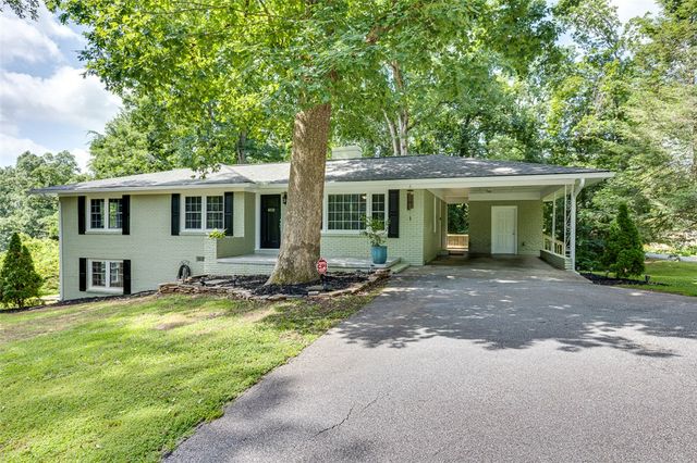 4030 Creekside Drive, Seneca, SC 29672