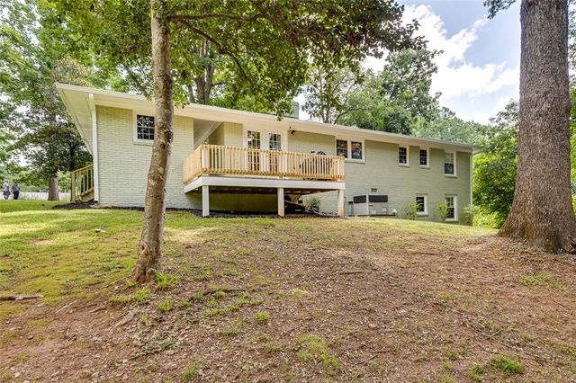 4030 Creekside Drive, Seneca, SC 29672