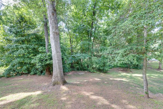 4030 Creekside Drive, Seneca, SC 29672