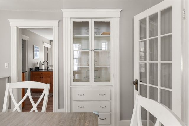 16 Thorndike St, Peabody, MA 01960
