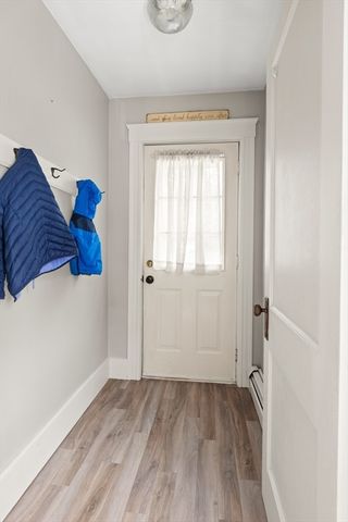 16 Thorndike St, Peabody, MA 01960