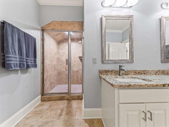 789 Buena Vista Road, Hot Springs National Park, AR 71913