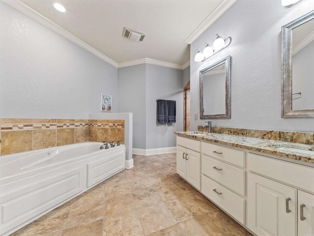 789 Buena Vista Road, Hot Springs National Park, AR 71913