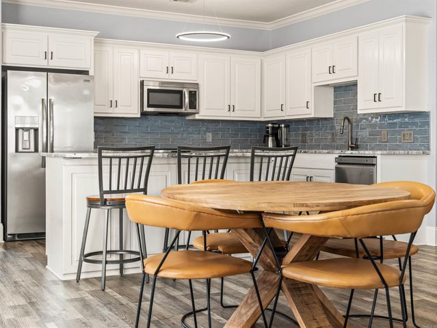 789 Buena Vista Road, Hot Springs National Park, AR 71913