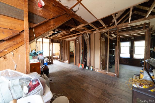 17 Spring Street, Ellenville, NY 12428