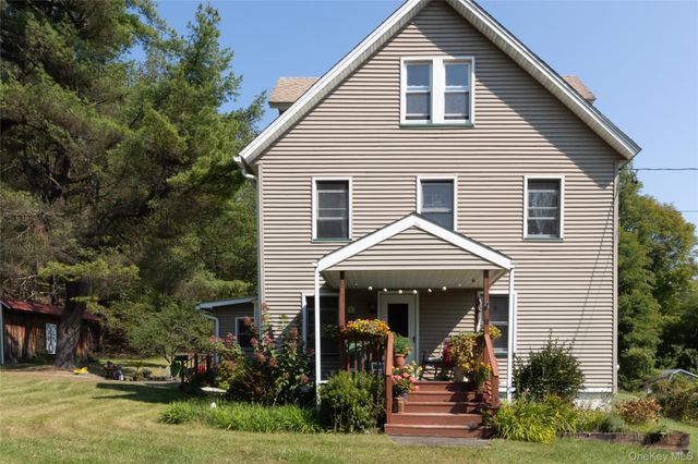 17 Spring Street, Ellenville, NY 12428