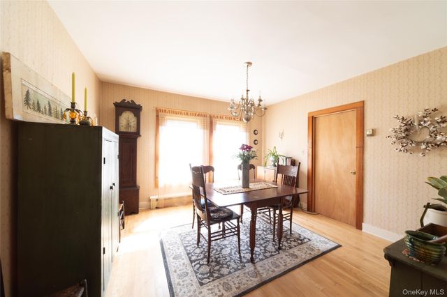 17 Spring Street, Ellenville, NY 12428