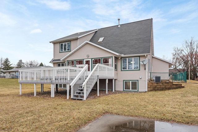618 Brittingham Court, Portage, WI 53901