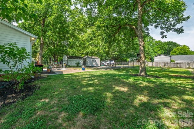 400 S Rose Avenue, Kannapolis, NC 28083