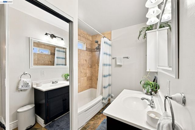 36267 Toulon Pl, Newark, CA 94560