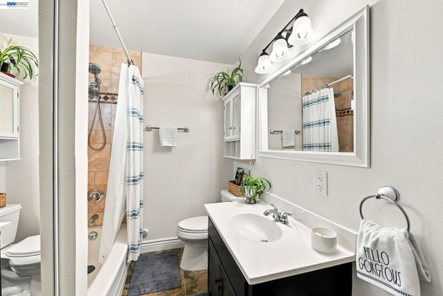 36267 Toulon Pl, Newark, CA 94560