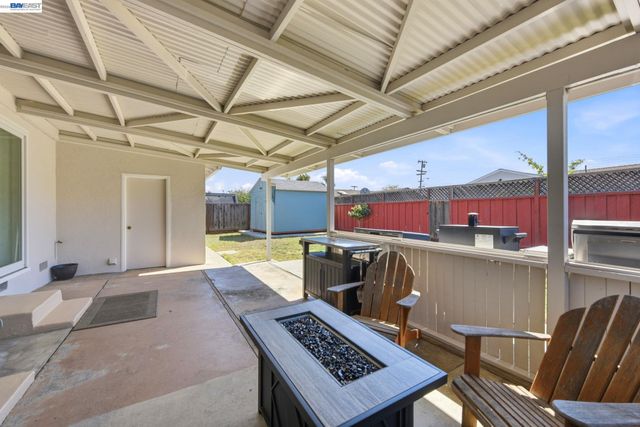 36267 Toulon Pl, Newark, CA 94560