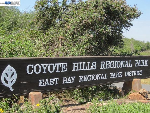 36267 Toulon Pl, Newark, CA 94560