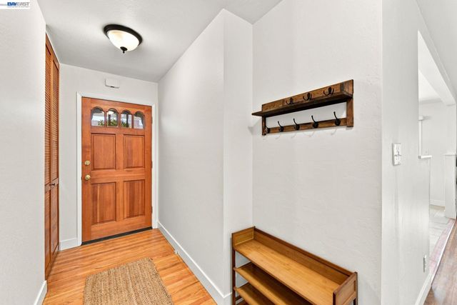 36267 Toulon Pl, Newark, CA 94560