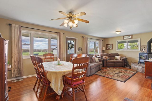 14321 W Austin Road, Manchester, MI 48158