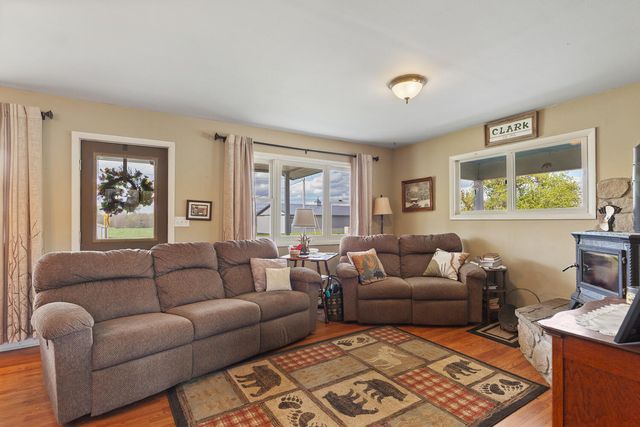 14321 W Austin Road, Manchester, MI 48158