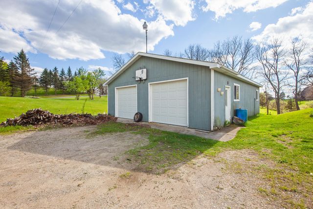14321 W Austin Road, Manchester, MI 48158
