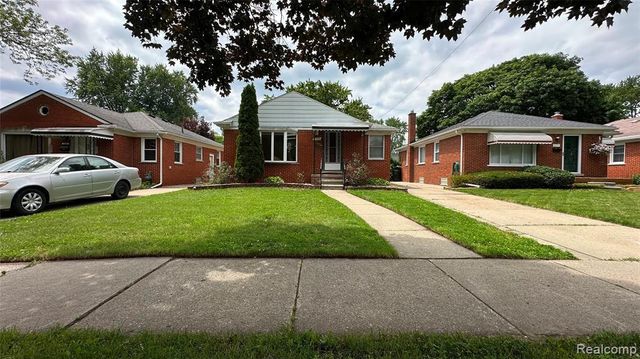 8243 Virgil Street, Dearborn Heights, MI 48127