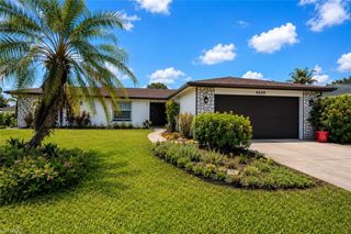 4439 Parrot AVE, Naples, FL 34104