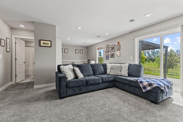 13924 Ashley Court, Rosemount, MN 55068