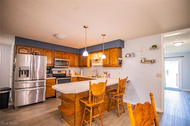 1586 Gene Street, Belpre, OH 45714