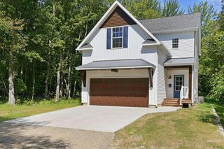 453 Sunset Parkway, South Haven, MI 49090