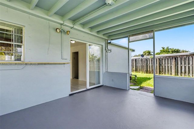 6201 NW 9th Court, Margate, FL 33063