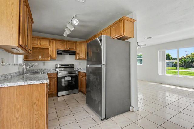 6201 NW 9th Court, Margate, FL 33063