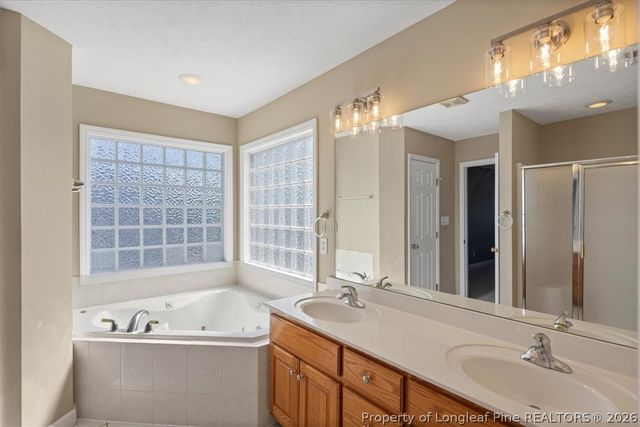 3524 Kennicot Court, Fayetteville, NC 28311