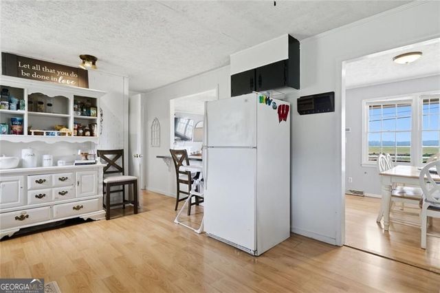 93 Euharlee Street, Taylorsville, GA 30178