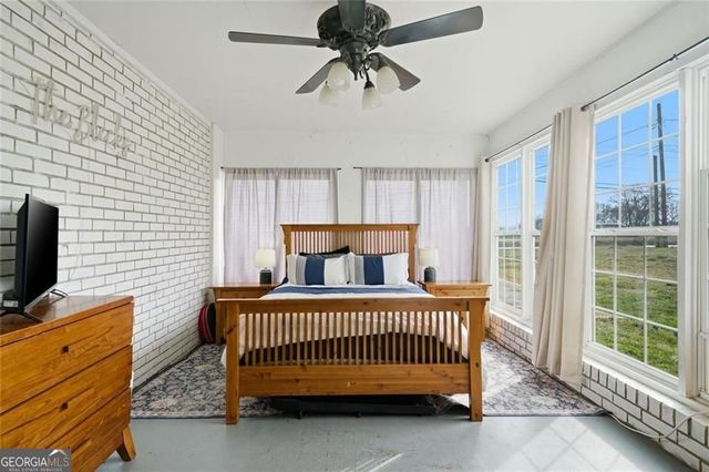 93 Euharlee Street, Taylorsville, GA 30178